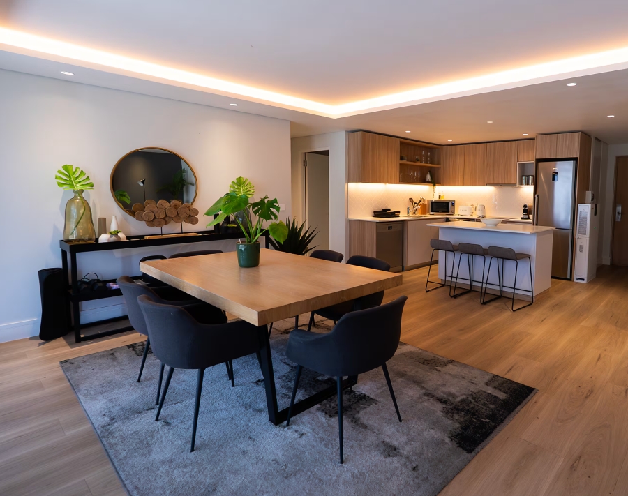 2 Bedroom Property for Sale in Sea Point Western Cape
